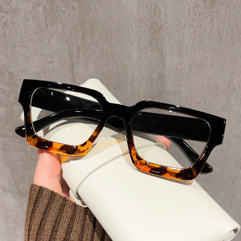 Nyheder Ny gennemsigtig computerramme Kvinder Mænd Anti-blåt lys Firkantede briller Blokerende briller Optisk brillebrille_voghion.com