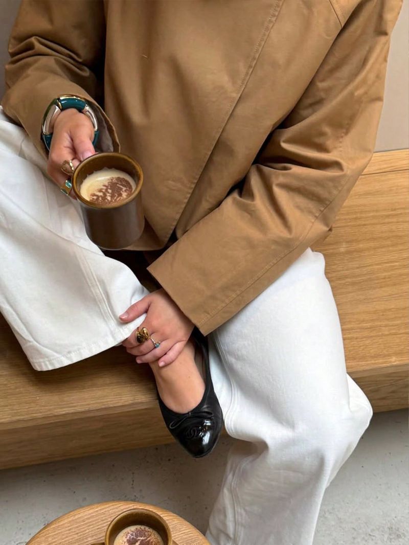 Women’s Oversized Trench Coat – Minimalist Short Jacket (Khaki, S-L, Polyester, Euro Streetwear)_voghion.com