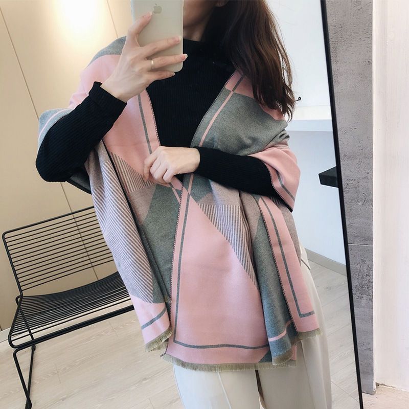 2025 Autumn Winter Geometric Pattern Korean High-end Cashmere Scarf For Women Warm Versatile Internet Celebrity Long_voghion.com