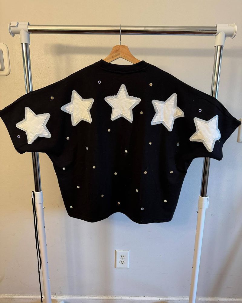 Îmbrăcăminte pentru bărbați High Street supradimensionat cu broderie florală, mâneci scurte, bărbați și femei, vară nouă, stil leneș, topuri cu mâneci scurte_voghion.com