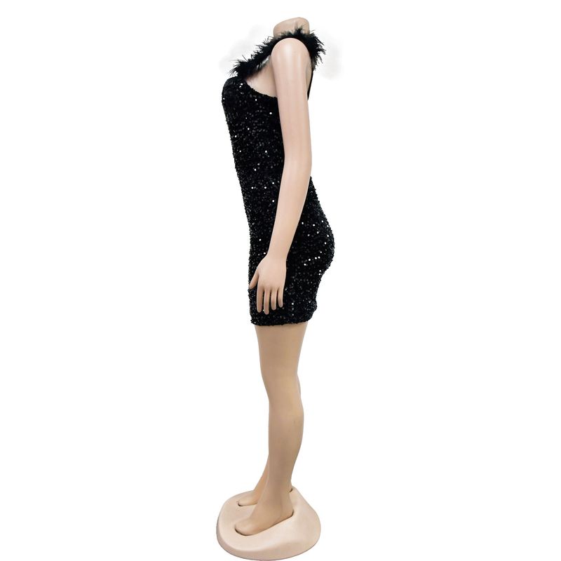 Abito da donna con gonna corta senza maniche in paillettes tinta unita con piume_voghion.com