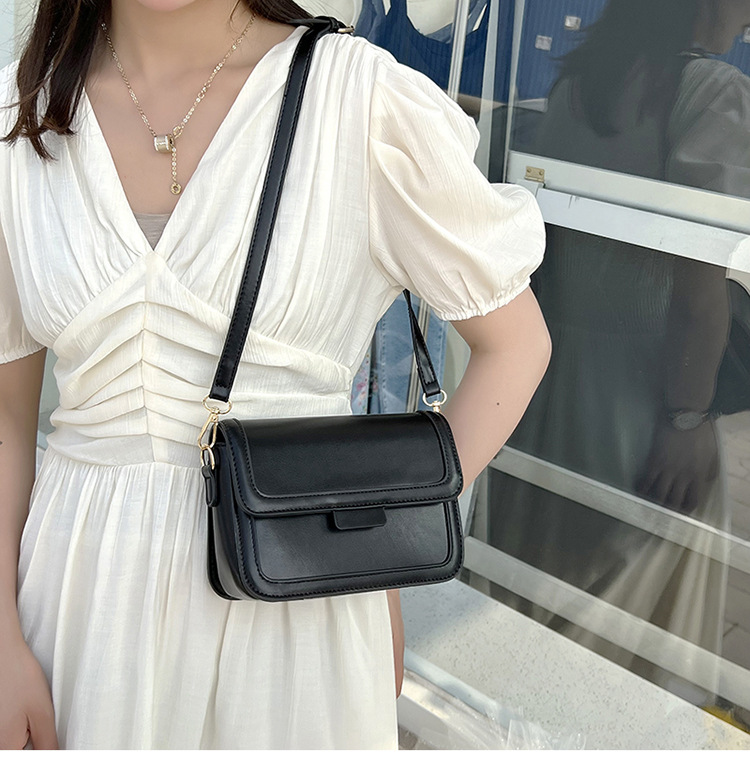 Correa Transmisión en vivo Estilo caliente Spot One Piece Dropshipping 2023 Primavera Pequeño bolso cuadrado Todo fósforo Bolso bandolera de un solo hombro Moda para mujer_voghion.com