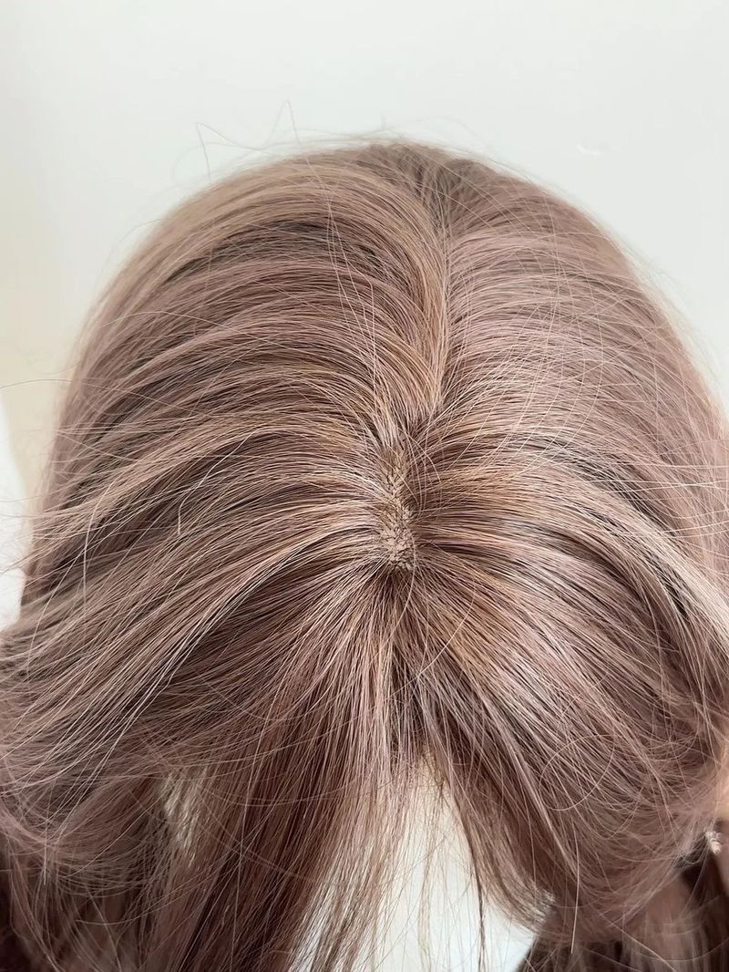 【 Stier 】 Hochwertige, leinenfarbene, große Wellen, langes, lockiges Haar, faule Perücke für Damen, voller Kopf_voghion.com