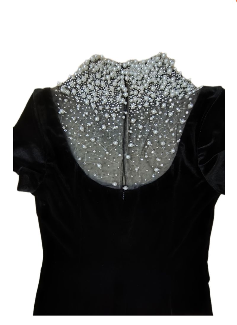Elegant Velvet Evening Dress With Embellishments - Slim Fit Short Sleeve Formal Gown For Banquets & Special Occasions_voghion.com