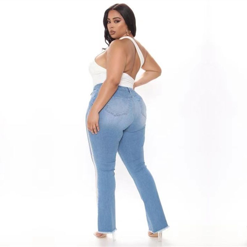 Damen Distressed High Waist Bootcut Jeans - Hellblaue Stretch-Jeanshose mit rohem Saumdetail, Übergröße erhältlich_voghion.com