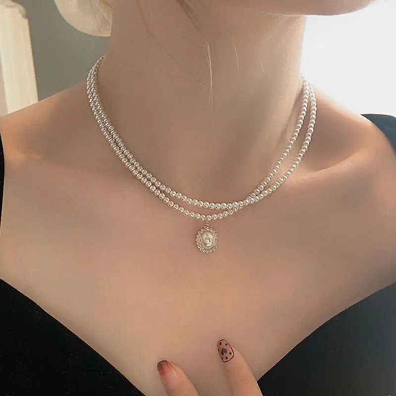 Mehrlagige Perlenkette, dicke Ketten mit Anhänger für Damen, modische Halskette am Hals, 2024 Schmuck_voghion.com