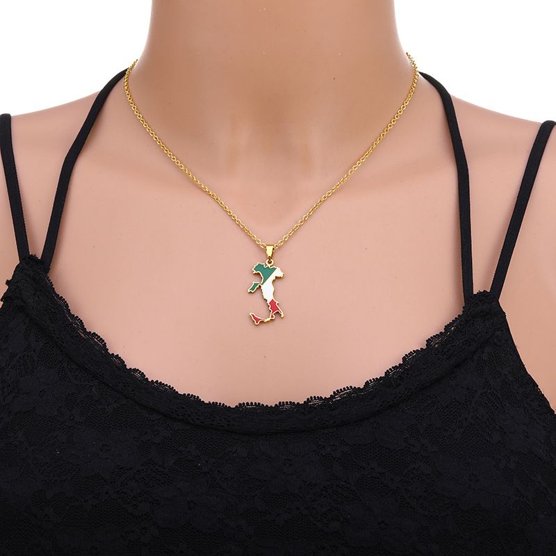 Collana con ciondolo a forma di mappa italiana, collana in acciaio inossidabile, stile etnico, design di nicchia femminile, senso leggero, lusso, gioielli geometrici con gocce di olio_voghion.com