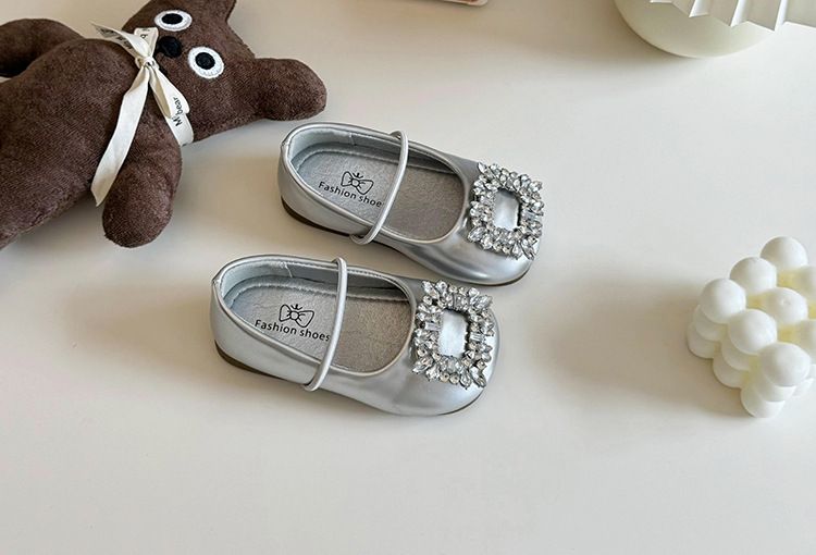 Internet Berühmte Mädchen Prinzessin 2025 Frühling Und Herbst Neue Koreanische Version der Kinder Duftenden Stil Kleine Leder Weichen_voghion.com