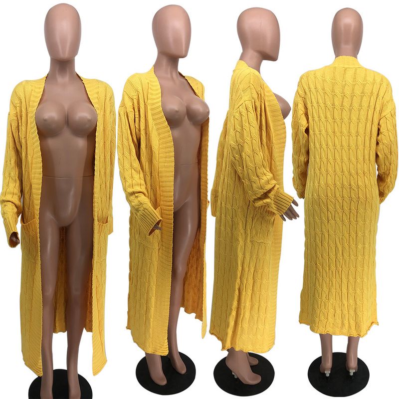 Damenbekleidung Locker gestrickte Strickjacke, gemütliche, übergroße Strickjacke mit Taschen, langer Zopfmuster-Pullovermantel, lockerer Boho-Chic, offene Vorderseite_voghion.com