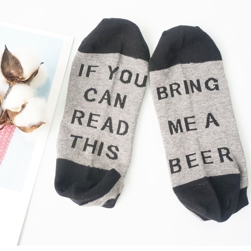Calcetines cortos unisex de algodón con suela fina y letras inglesas de verano 2025d 2025_voghion.com