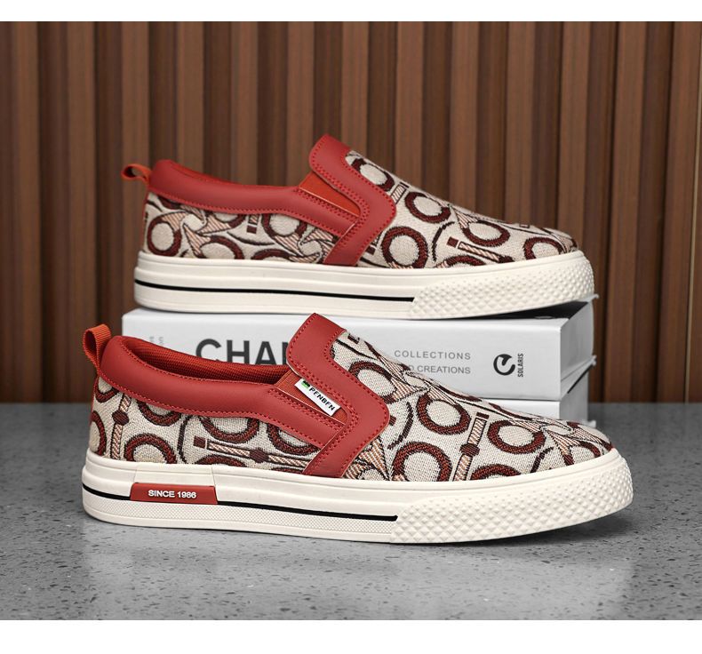 CMY One-pedal Men's Shoes 2025 New Summer Breathable Lazy Canvas Trendy Shoes Versatile Sports And Leisure Cloth Shoes_voghion.com