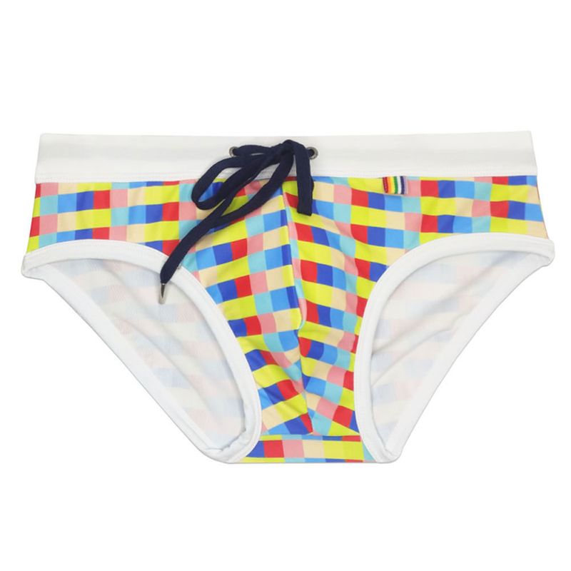 Slip da spiaggia alla moda a vita bassa ad asciugatura rapida, bikini sexy da uomo arcobaleno UXH, con blocchi colorati_voghion.com