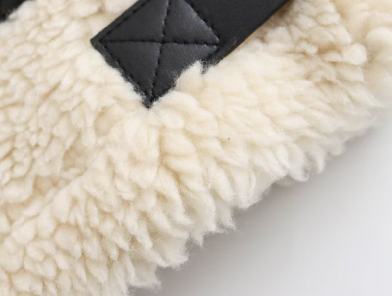 Blouson aviateur en fausse peau de mouton pour femme avec doublure polaire douillette, élégant manteau d'hiver zippé pour un style décontracté et streetwear, léger et chaud_voghion.com