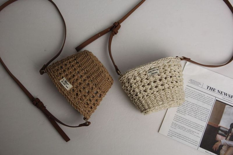 Niche til kvinders sommer nye afslappede feriestil græsvævet strand mini håndholdt skulder crossbody taske_voghion.com