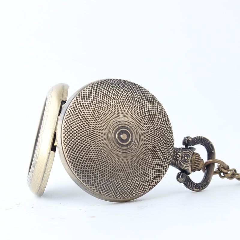 Vintage Totenkopfmuster, klassisch, abgenutzt, arabische Ziffern, trendige Taschenuhr für Herren, personalisierbar_voghion.com