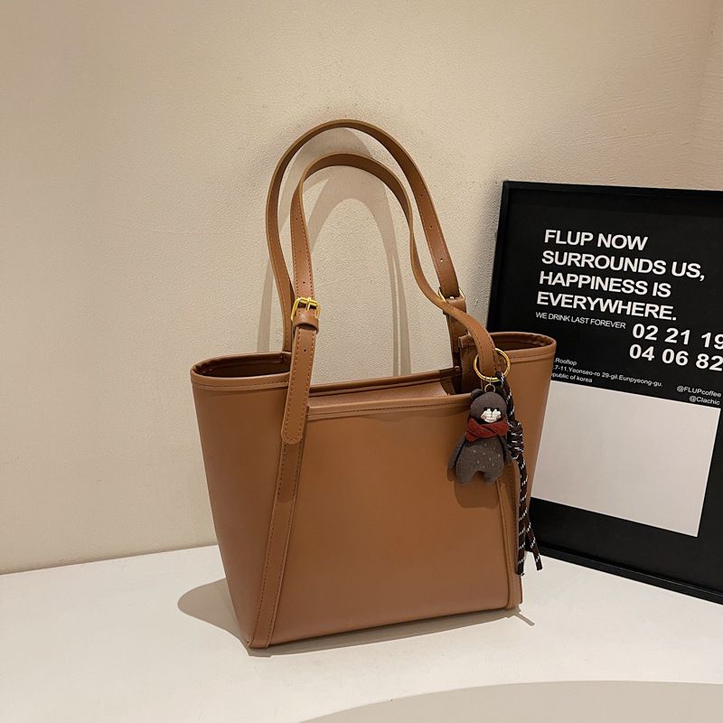 Borsa a tracolla alla moda, semplice, di alta qualità, di grande capacità, per l'autunno e l'inverno 2024, per le donne_voghion.com