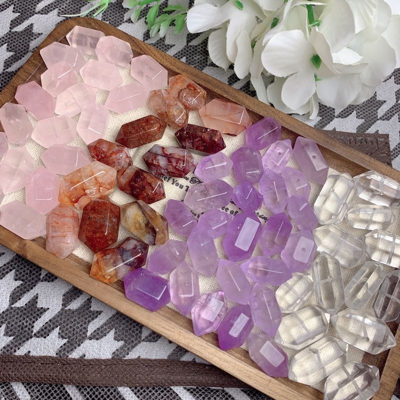 Gomma rossa naturale, polline, cristallo viola, acqua bianca, doppia punta, pietra nuda, trasparente, giallo pieno, accessorio fai da te_voghion.com