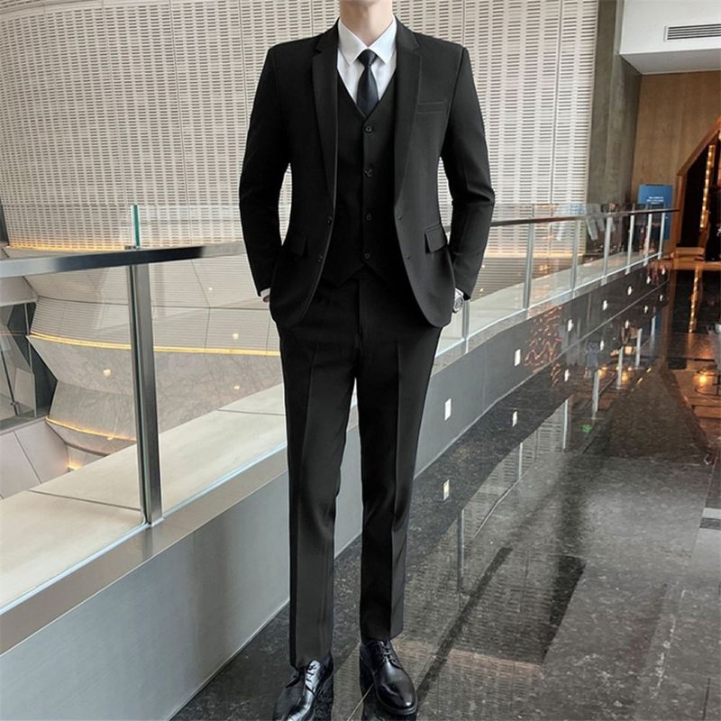 Conjunto de alta gama para hombre CT con hombreras, chaleco, uniforme de negocios y traje de boda._voghion.com