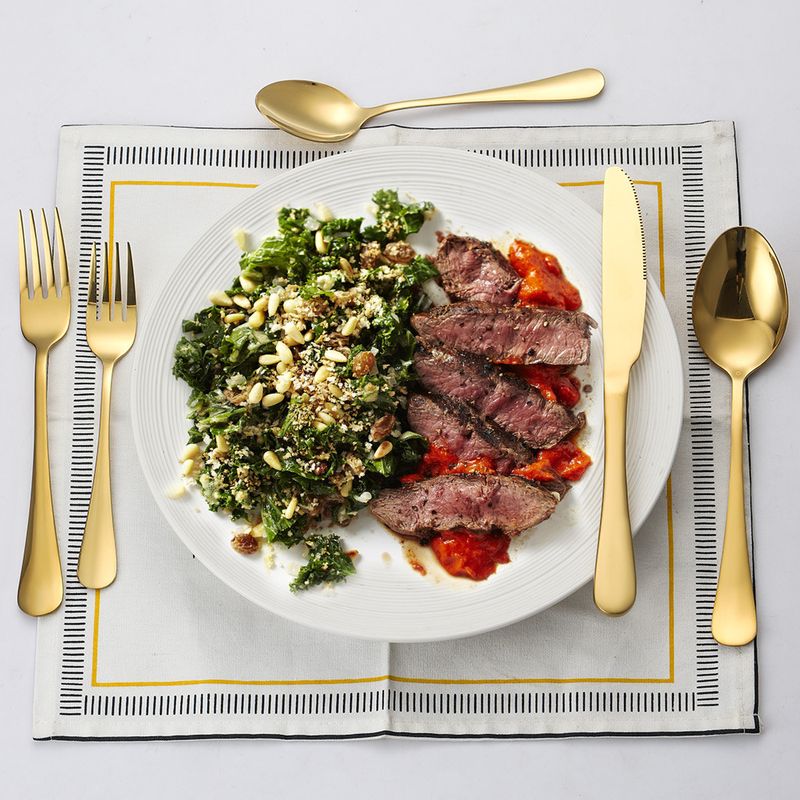 Fënnef Komponenten 40-Stéck Set Western Dessert Steak Messer Gabel Läffel Edelstahl Geschirrset_voghion.com
