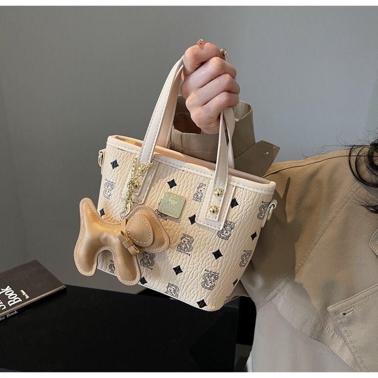 This Year's Popular Bags For Women 2024 New Trendy And Versatile Single Shoulder Crossbody Texture Commuting Bucket Bag_voghion.com