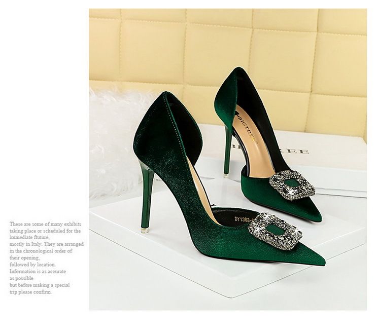 1363-K83 Bankett Dünne Absätze Verdicktes Wildleder Spitz Seitlich Hohl Metall Wasser Diamant Schnalle Ultra High Heel Einzelschuhe_voghion.com