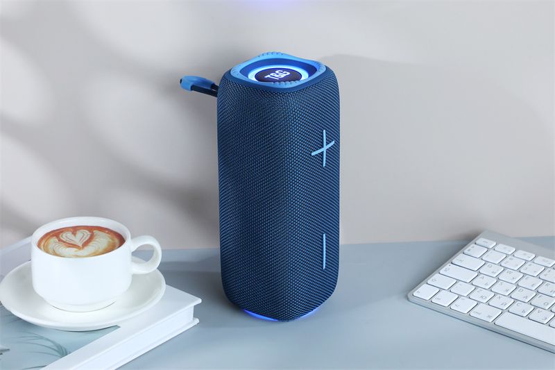 TG654 Nov RGB svetlobni Bluetooth majhen vodoodporen nizkotonec zunanji prenosni brezžični domači mini zvočnik_voghion.com