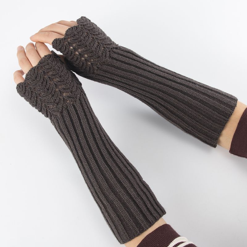 New Autumn Winter Men Women Knitted Fish Scale Fingerless Gloves Mid-Length Woolen Arm Warmers Warm Wrist Guards_voghion.com