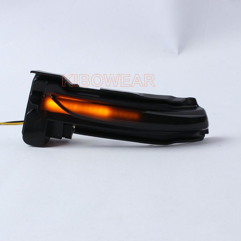Lampeggiante dinamico per Ford Kuga Escape 2019 2020 2021 2022 LED Indicatori di direzione che scorre luce dello specchio_voghion.com