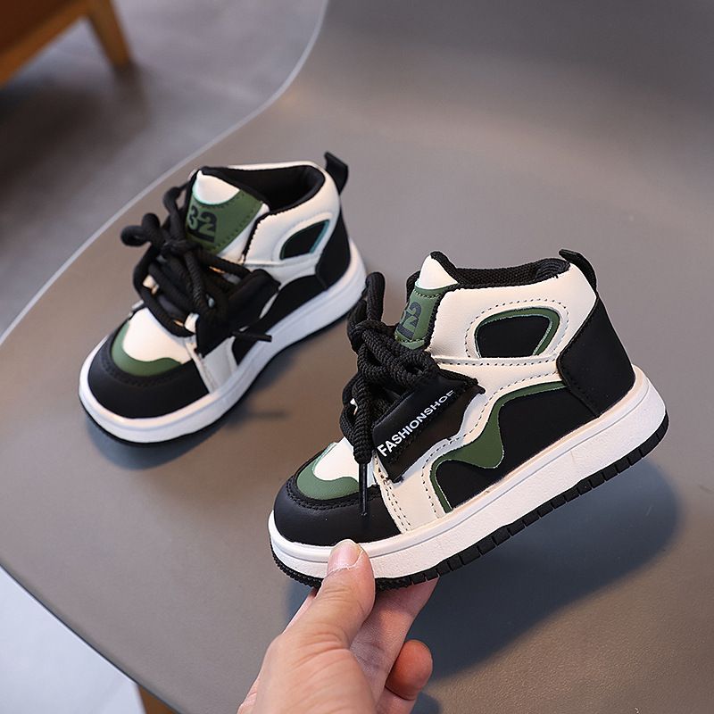 Boys' British Style 2025 Spring Soft Soled Girls' Korean Version Velcro Casual Zhongbang Board Shoes For Children_voghion.com