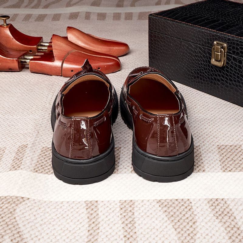 Tassel casual leather shoes for men new style of cowhide patent leather slip on loafers_voghion.com