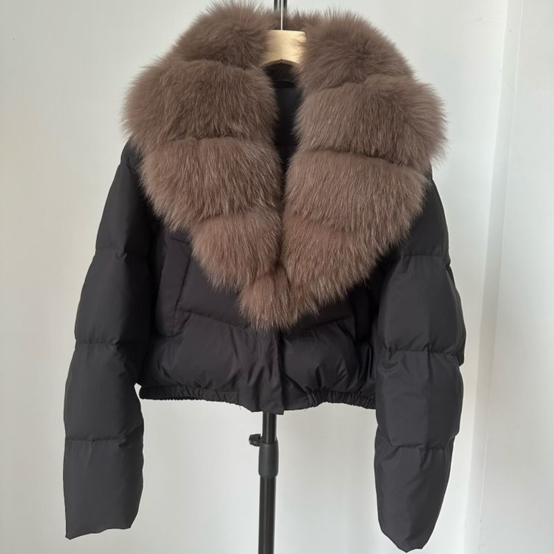 Luxury Winter Short Down Jacket For Women With Detachable Fox Fur Collar, High-Quality White Duck Down, Elegant & Stylish, Loose Fit, Warm_voghion.com