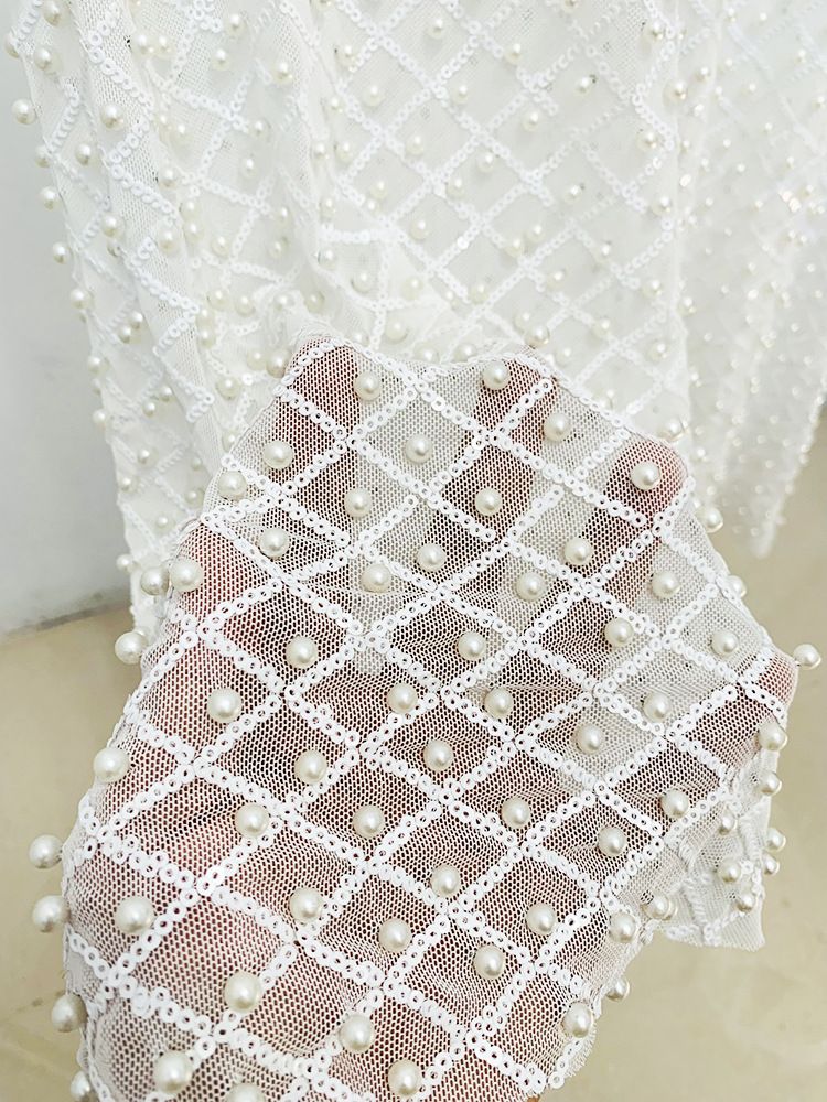 K Nouveau costume de fleur tridimensionnelle de perles creuses de mode; pantalon en maille de paillettes de perles._voghion.com