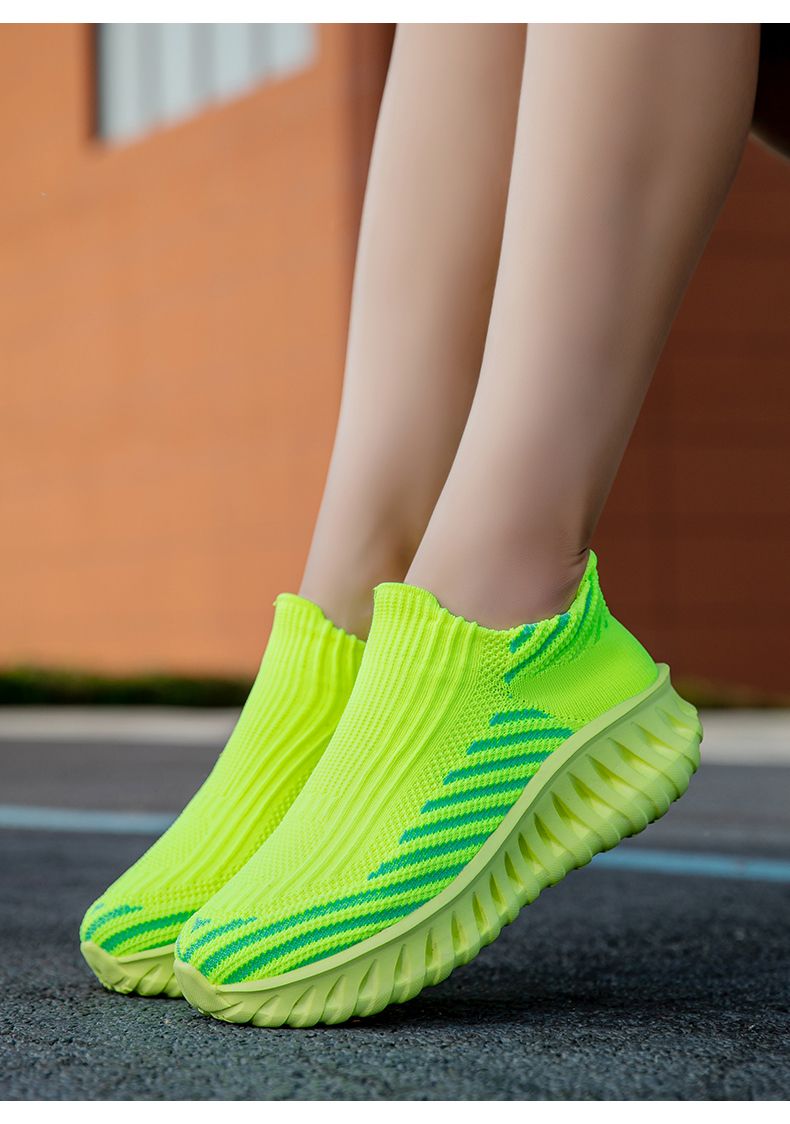 Green Platform Knit Sneakers Men Women Trainers Breathable Socks Men's Running Shoes Comfortable Slip-on Women's Sports Shoes_voghion.com