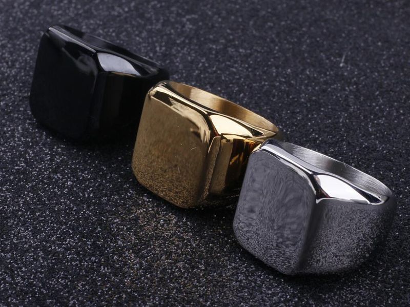 Gioielli ora disponibili in lotti Anello in acciaio al titanio dominante retrò solido pieno di diamanti in acciaio inossidabile lucidato può essere inciso da uomo_voghion.com