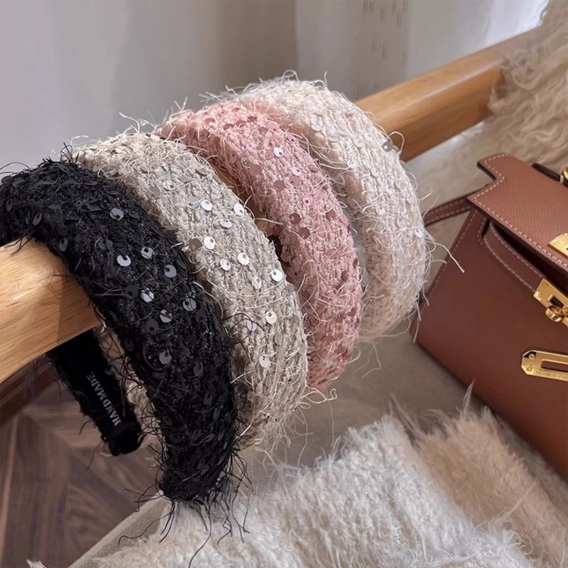 Nuovo fermaglio per capelli da donna in peluche per viso largo, autunno/inverno 2025, design minimalista_voghion.com
