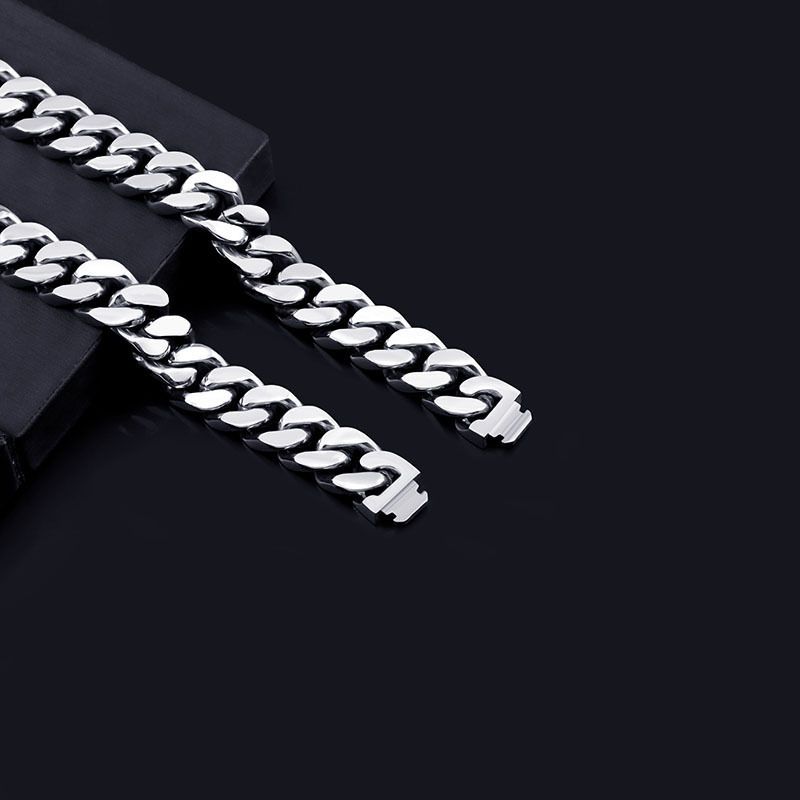 Bracciale in acciaio al titanio alla moda hip-hop con catena cubana in acciaio inossidabile a quattro lati, lucida e criptata_voghion.com