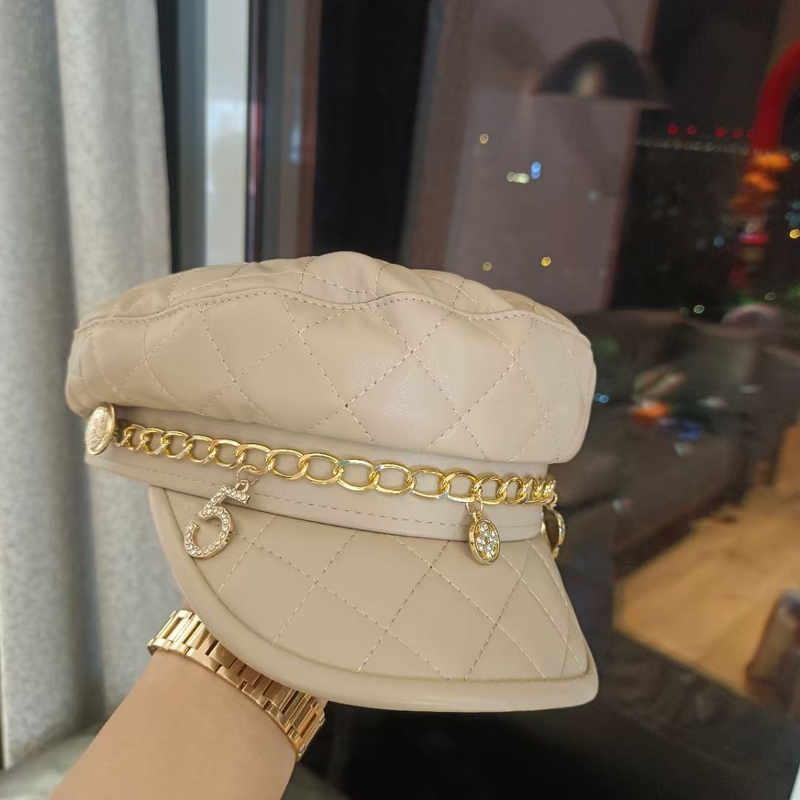 Xiaoxiangfeng classico diamante griglia modello blu navy alla moda personalità britannica moda catena 5 caratteri amore newsboy_voghion.com