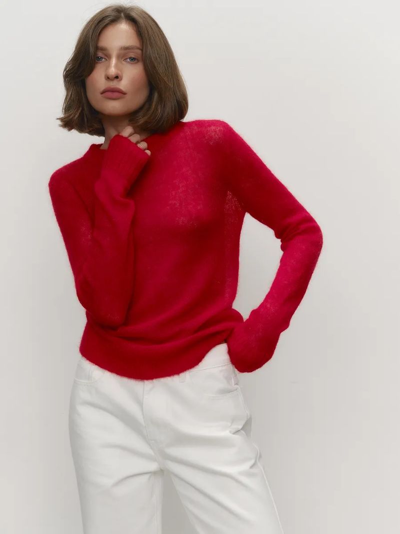 Maglia leggera da donna - Maglione oversize trasparente con scollo rotondo nei colori pastello (cachi, rosso, bordeaux, giallo, menta, azzurro, caramello, rosa)_voghion.com
