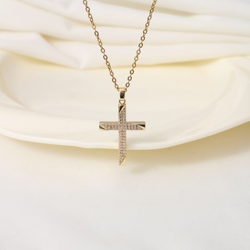 Collana in acciaio al titanio con croce placcata in oro per donna, ciondolo geometrico con zircone micro-intarsiato, lucchetto punk_voghion.com
