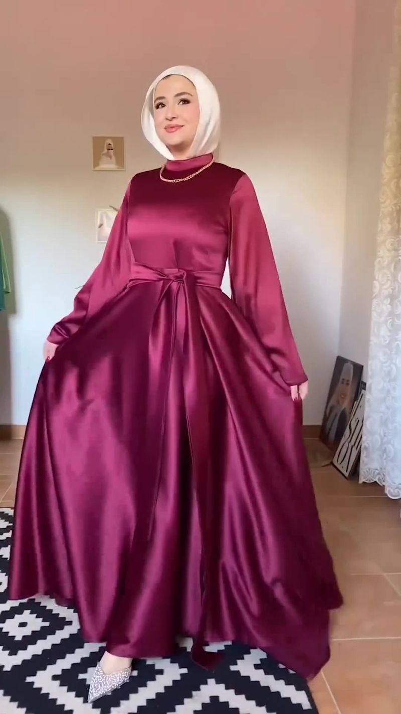 Women's Clothing Large Swing Sleeve Waist Slimming Solid Color Long Sleeve Design Dress_voghion.com