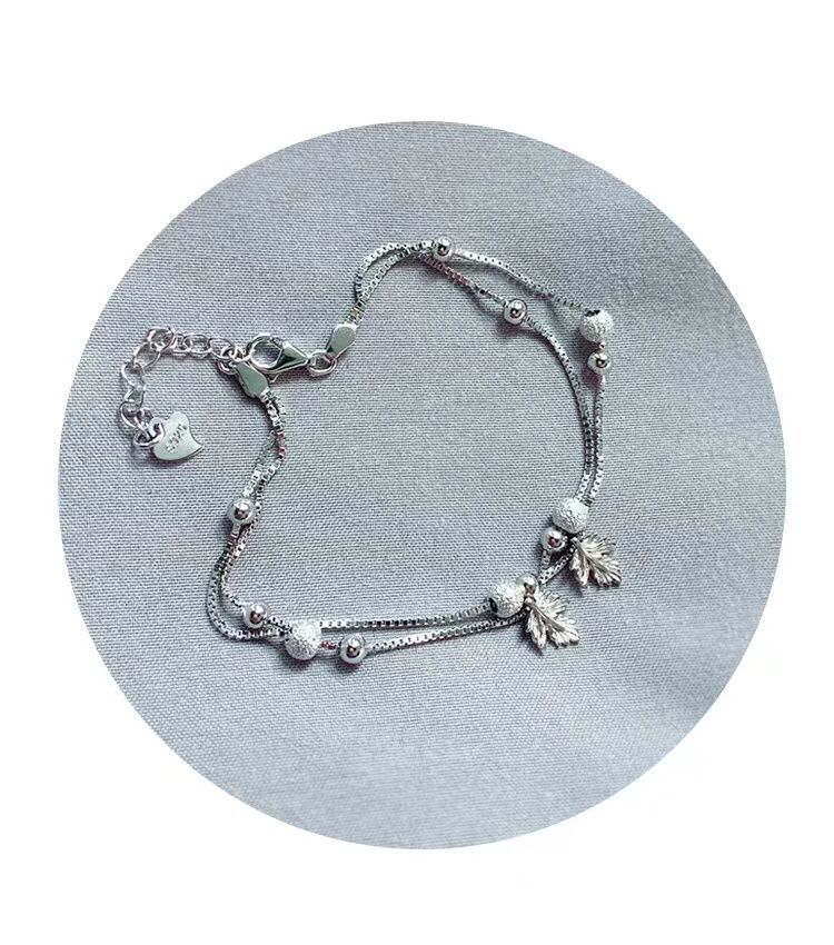 Bracciale a doppio strato con foglia d'acero per studentesse, semplice braccialetto in stile coreano per la migliore amica, design di nicchia Ins, foresta_voghion.com