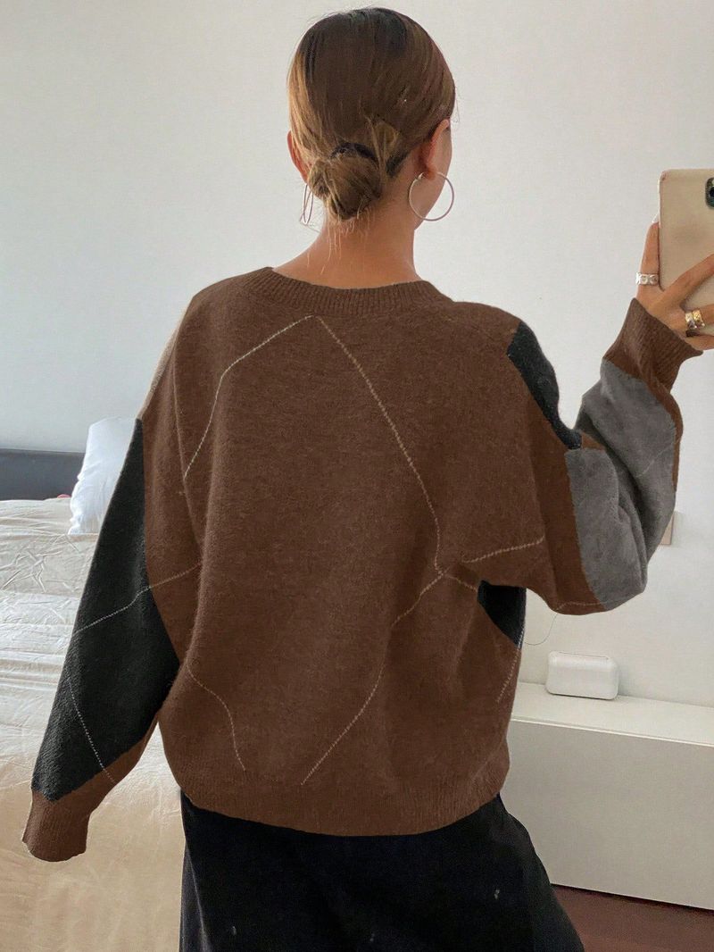 Suéter feminino retrô com decote em V e losangos – Pulôver de malha em cores contrastantes | Blusa casual coreana com caimento solto para outono e inverno_voghion.com