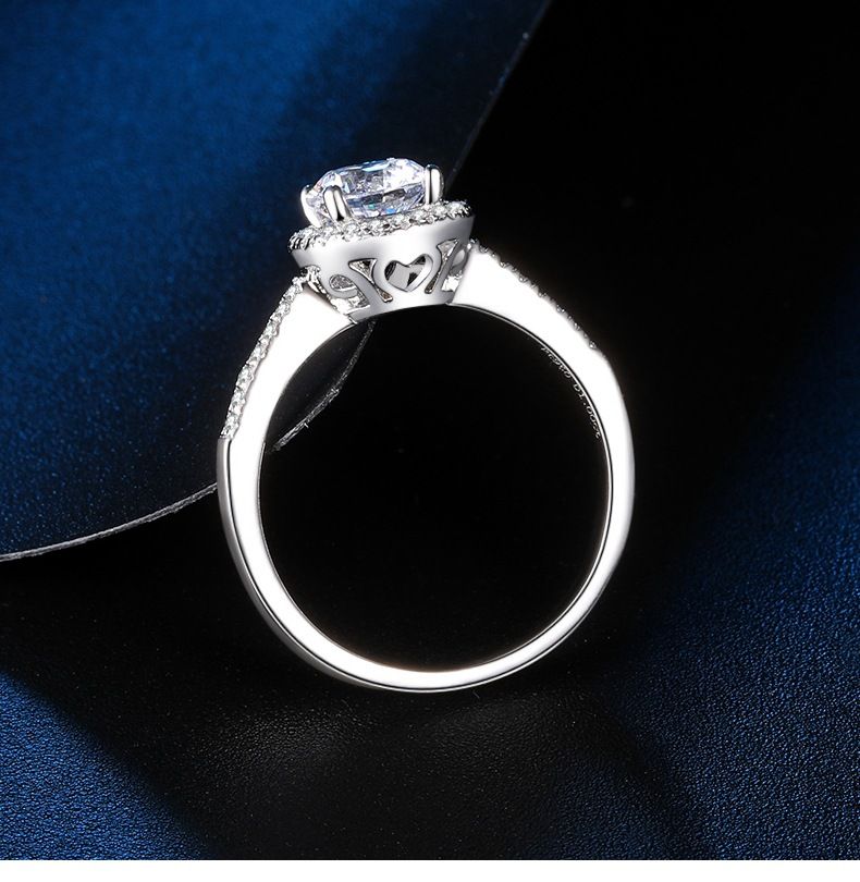 Simulierter Diamant Moissanite Luxus rundes Paket sechs Krallen ein oder zwei Karat Hochzeitsring für Frauen_voghion.com