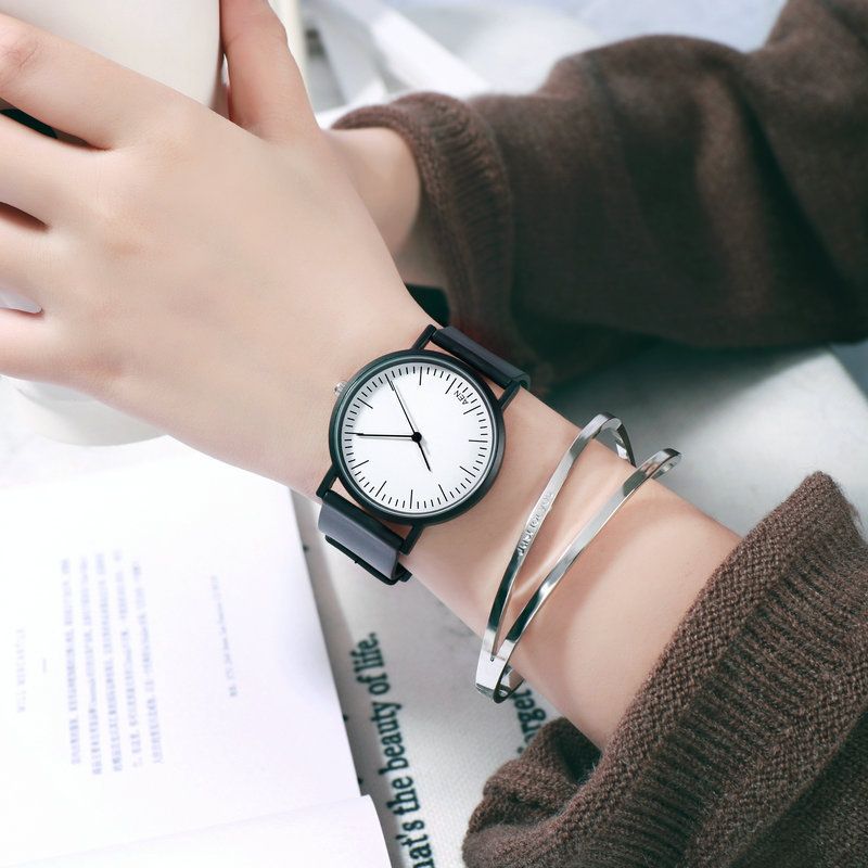 Barnklocka för tentamensklocka, elegant och enkel, koreansk, avslappnad studentklocka för män och kvinnor, college-stil, retro, litterär klocka för par_voghion.com