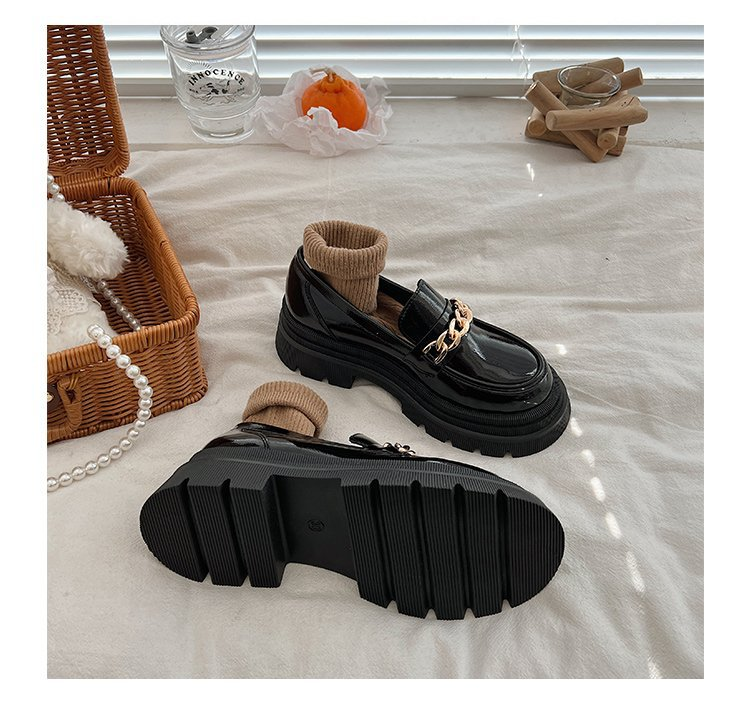 Kleine Lederschuhe im englischen Stil mit schwarzem Plateau für Damen, 2023, neue Herbst- und Wintermode mit runder Zehenpartie, kleine französische Loafer für Herren_voghion.com