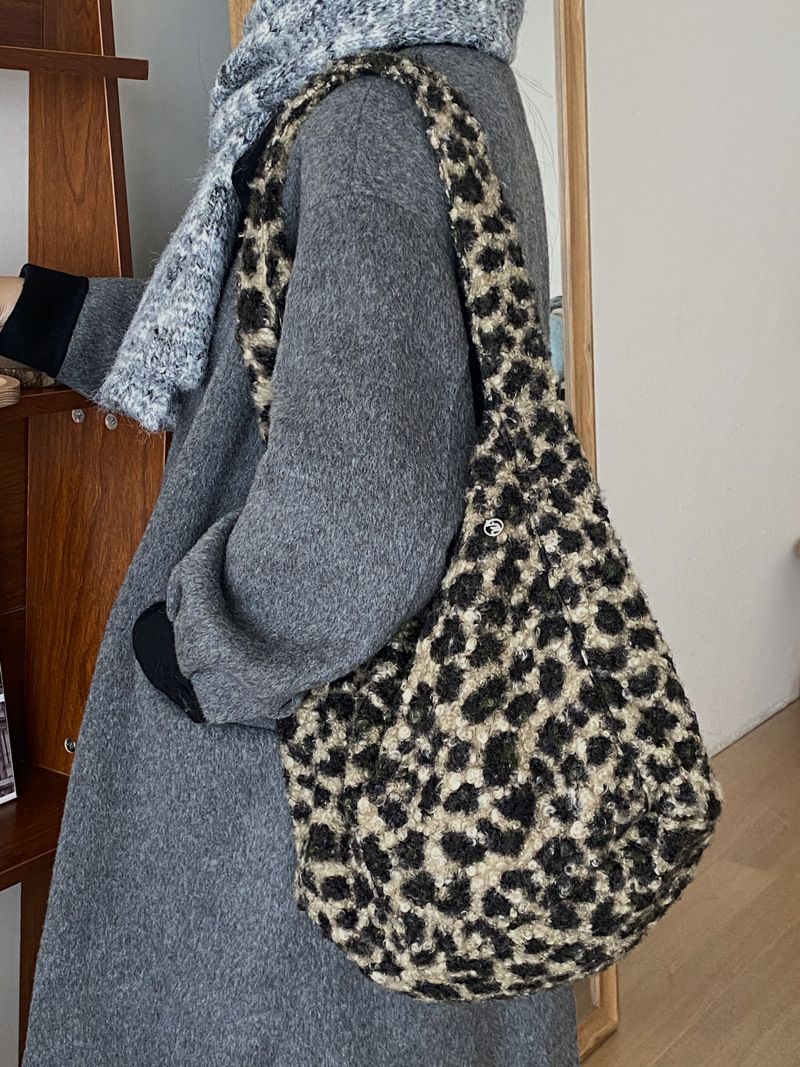 Korean new ins style wool plush large capacity shoulder bag leopard print fur messenger tote bag_voghion.com