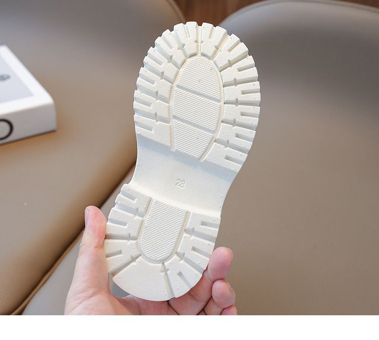 Scarpe per bambini Stivali per ragazze Autunno e inverno Stivali alla moda per bambini Stivali in pelle nera con suola morbida per bambini di medie e grandi dimensioni_voghion.com