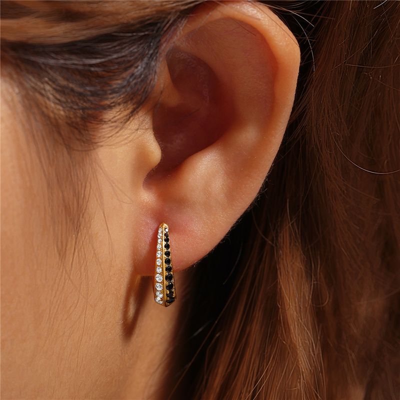 Women's Jewelry Simple S925 Sterling Silver Classic Light Luxury Personality Double Row Diamond Earrings Huggie Earring_voghion.com