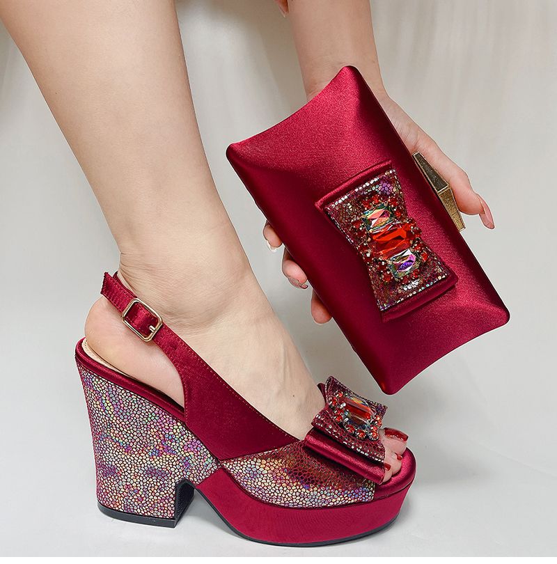 Top de moda, diseño italiano, elegante bolso de mano con lazo y diamantes de imitación, bolso de mano para fiesta de verano para mujer, plataforma gruesa de tacón alto_voghion.com