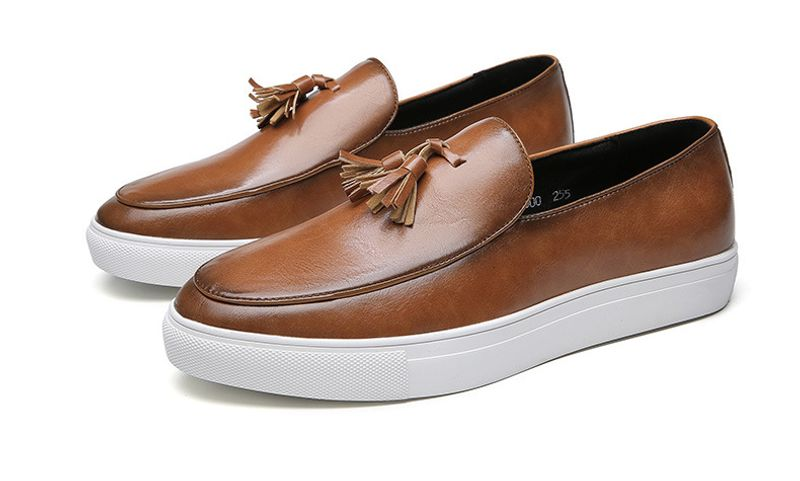 Replică ușoară de designer, pantofi de damă de dimensiuni mari, cu ciucuri, pentru bărbați, la modă, cu personalitate pentru picior, pantofi casual din piele, model business_voghion.com
